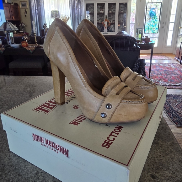True Religion Women's Beige Heels - Picture 1 of 15
